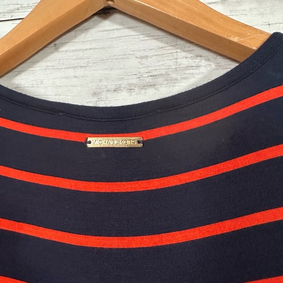 Michael Kors Size M - Picture 6 of 7